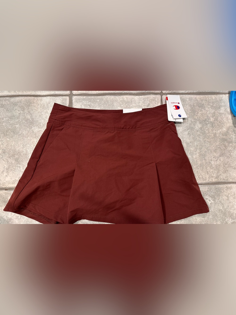 Champion medium ruby match Skort with size14